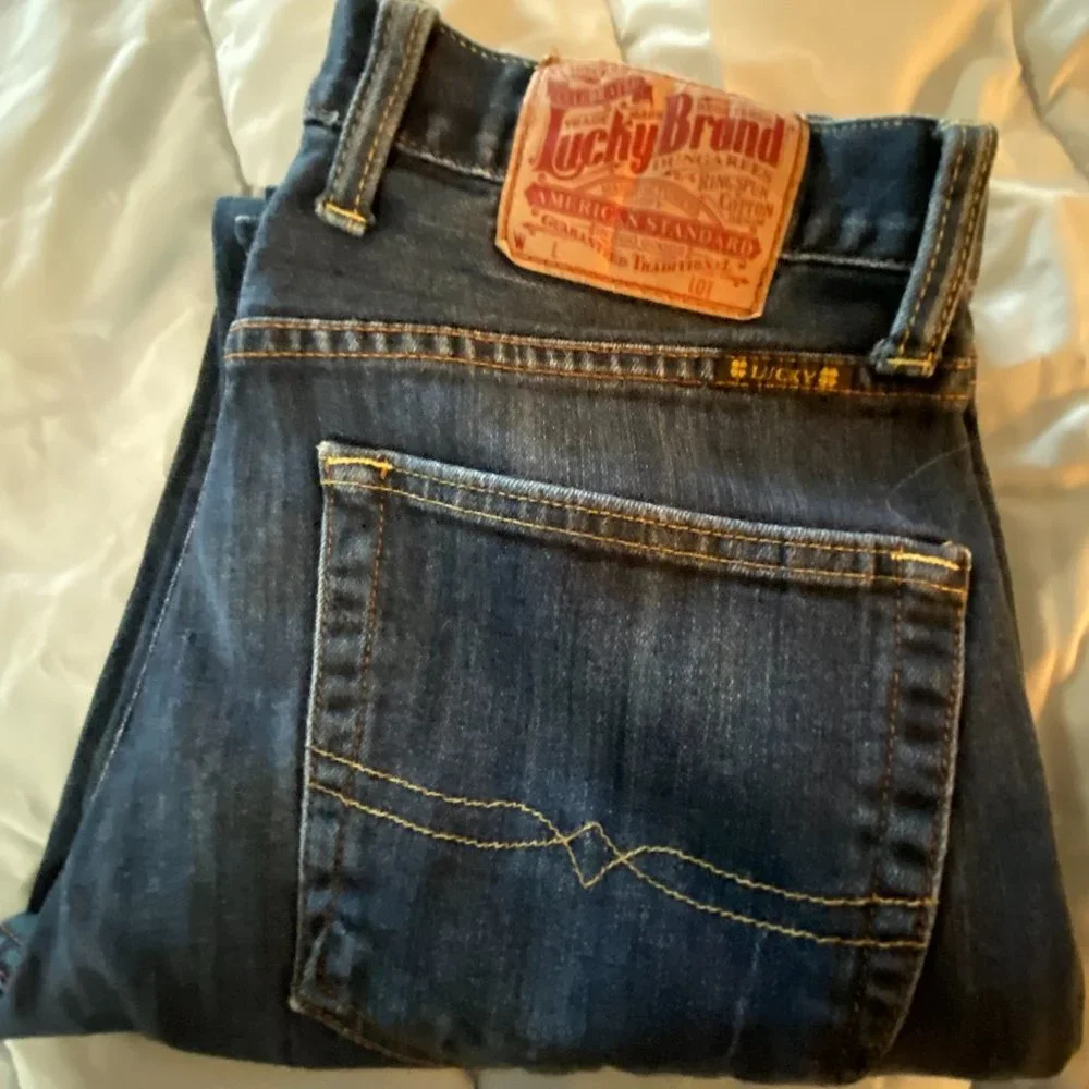 EUC Lucky Brand  Jeans sz 30 with Light Factory Distress - Picture 15 of 15